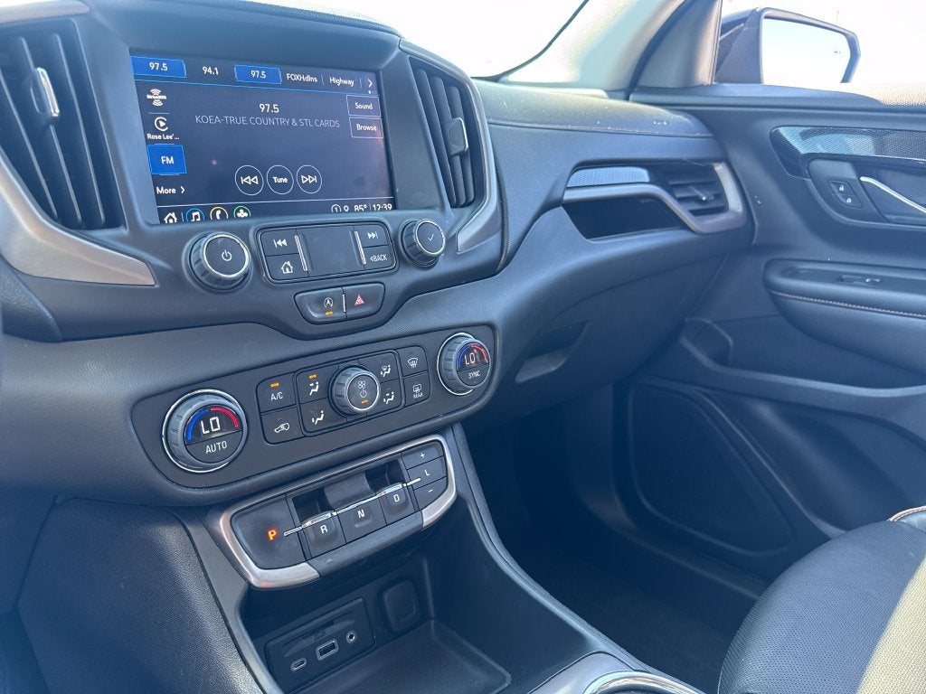 2022 GMC Terrain AT4
