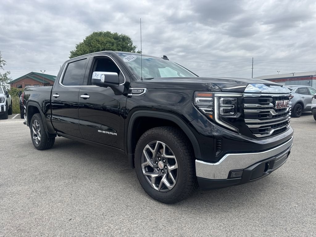 2022 GMC Sierra 1500 SLT
