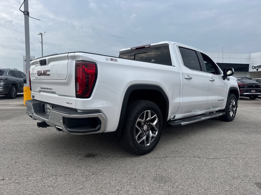 2025 GMC Sierra 1500 SLT