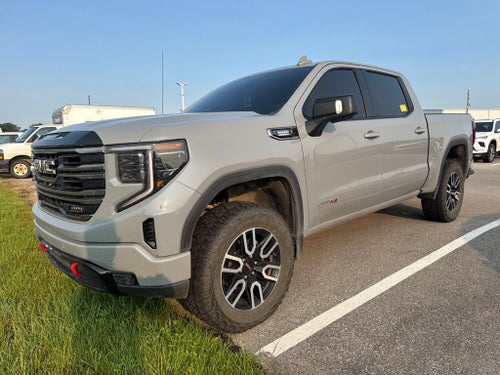 2025 GMC Sierra 1500 AT4