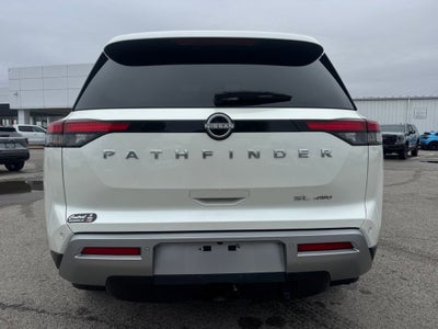 2024 Nissan Pathfinder SL