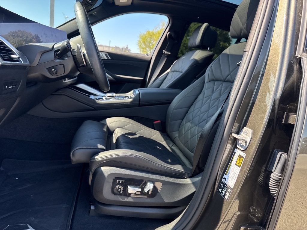 2024 BMW X6 xDrive40i