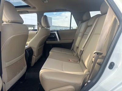 2024 TOYOTA TRU 4RUNNER Base