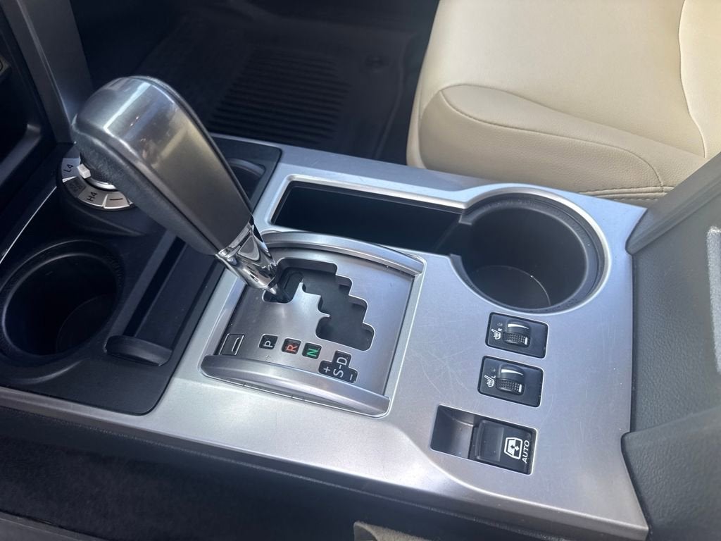 2024 TOYOTA TRU 4RUNNER Base