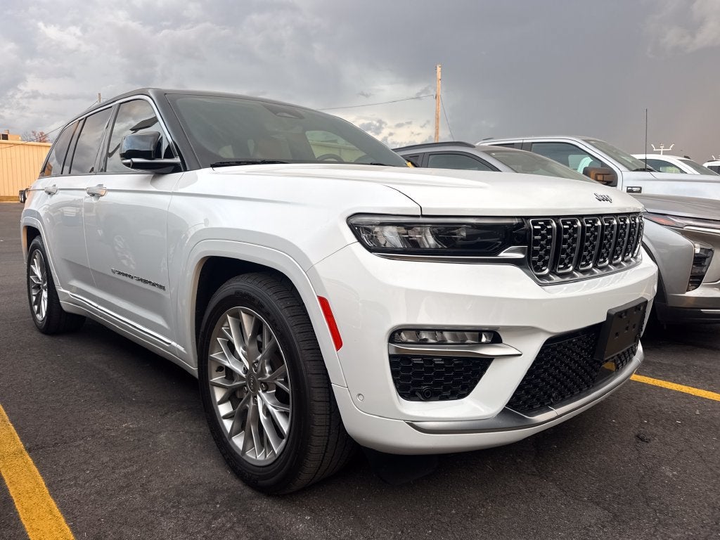 2024 Jeep Grand Cherokee Summit