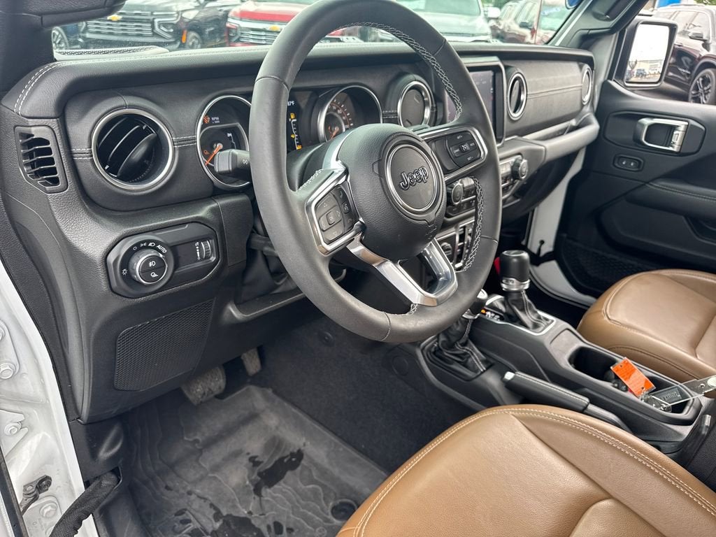 2023 Jeep Gladiator Overland