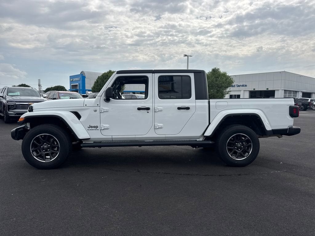 2023 Jeep Gladiator Overland