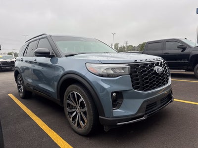 2025 Ford Explorer ST-Line