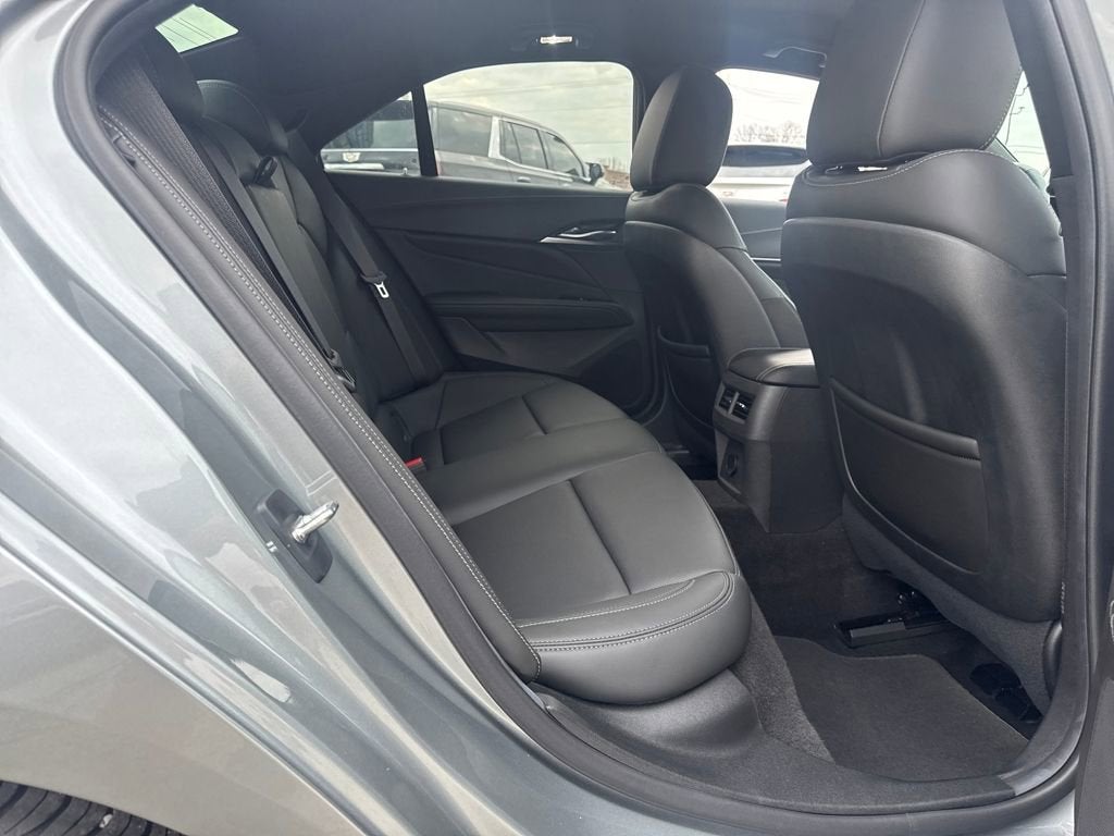 2023 Cadillac CT4 Premium Luxury