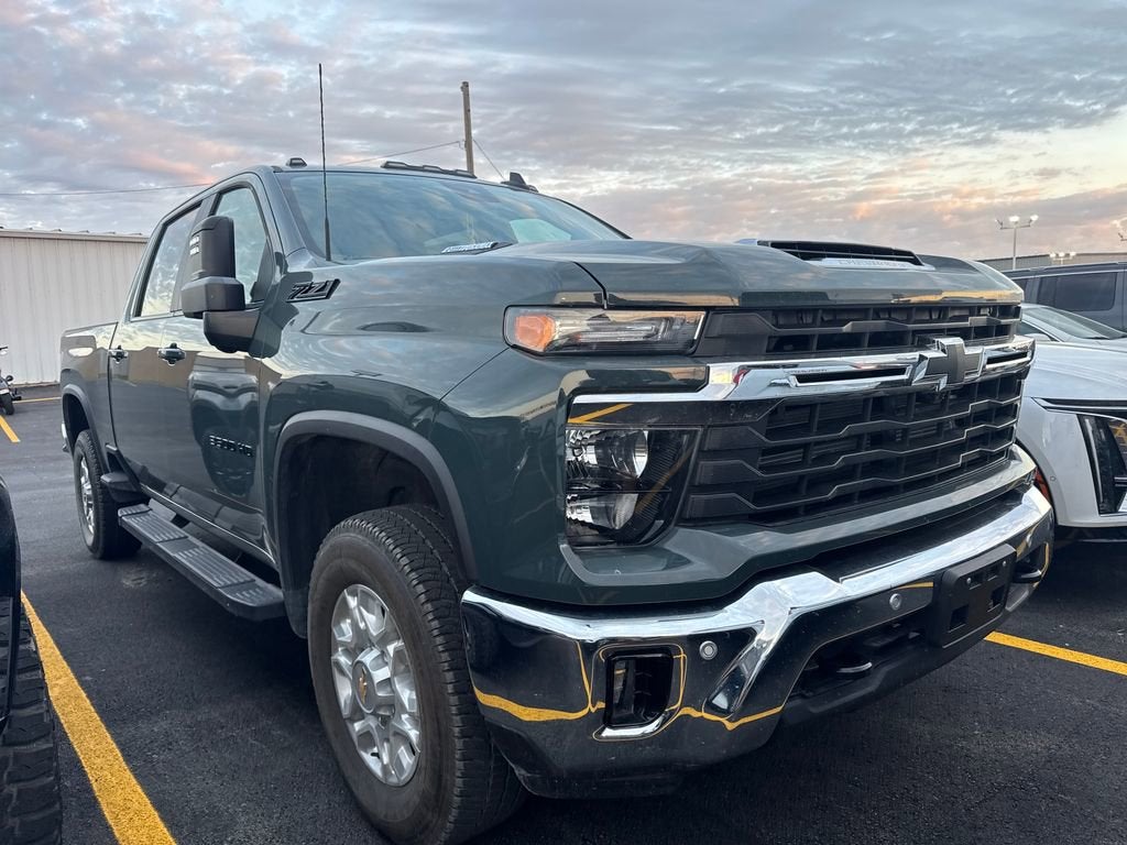 2025 Chevrolet Silverado 3500 HD LT