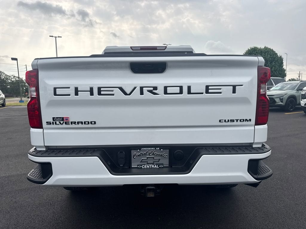 2025 Chevrolet Silverado 1500 Custom