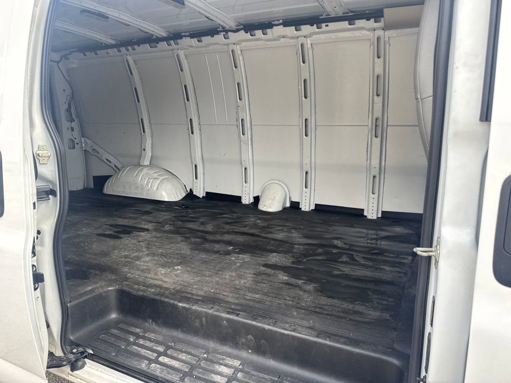 2023 Chevrolet Express Cargo 2500 WT