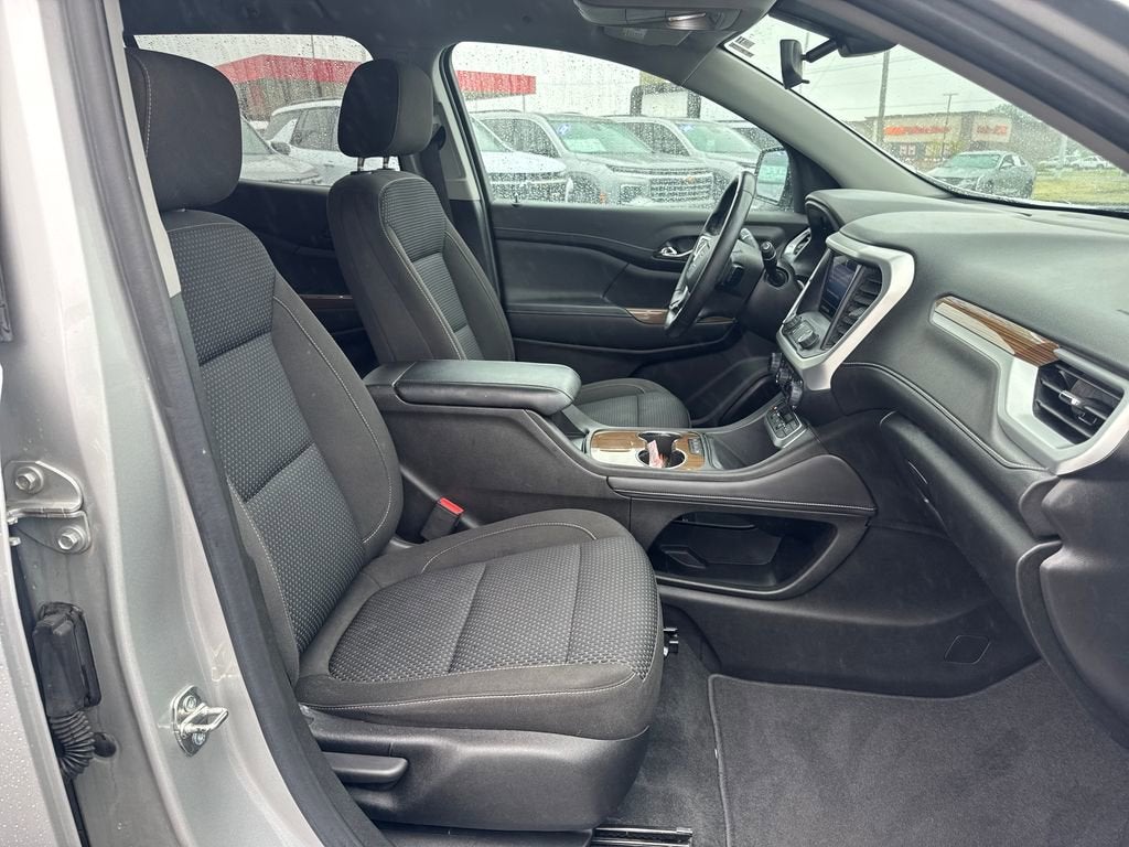 2020 GMC Acadia SLE