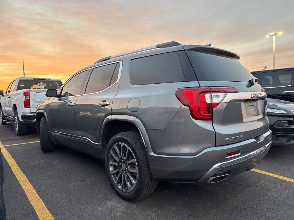 2020 GMC Acadia Denali