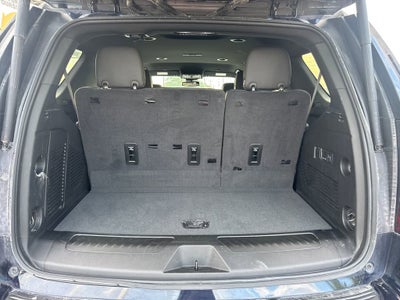 2024 GMC Yukon SLT