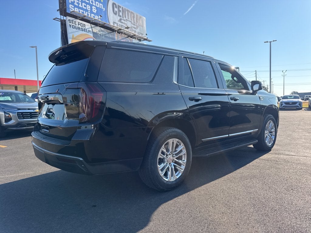 2022 GMC Yukon SLT