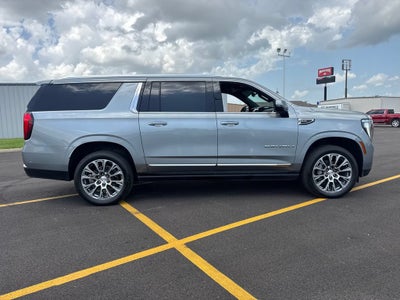 2025 GMC Yukon XL Denali