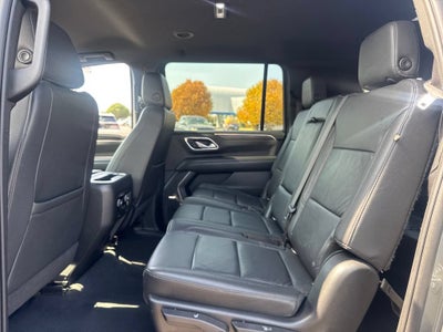 2022 Chevrolet Suburban LT