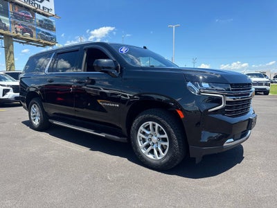 2023 Chevrolet Suburban LT