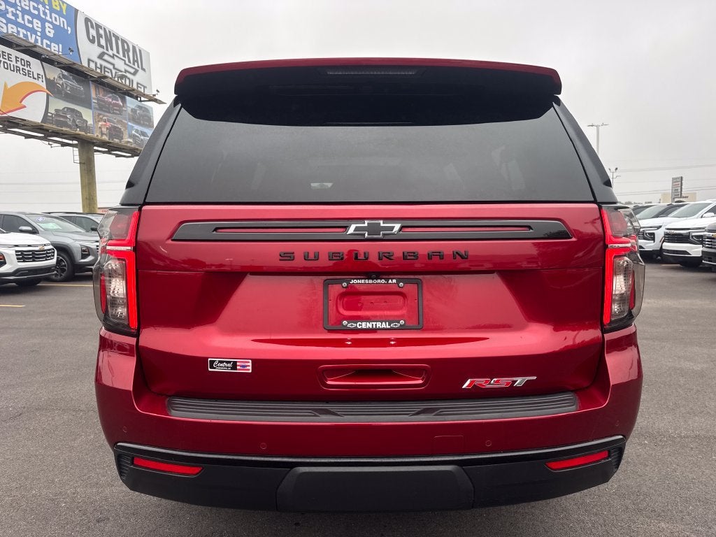 2024 Chevrolet Suburban RST
