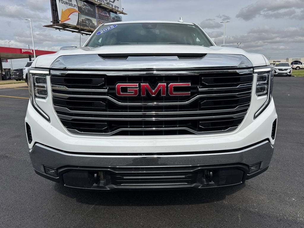 2025 GMC Sierra 1500 SLT