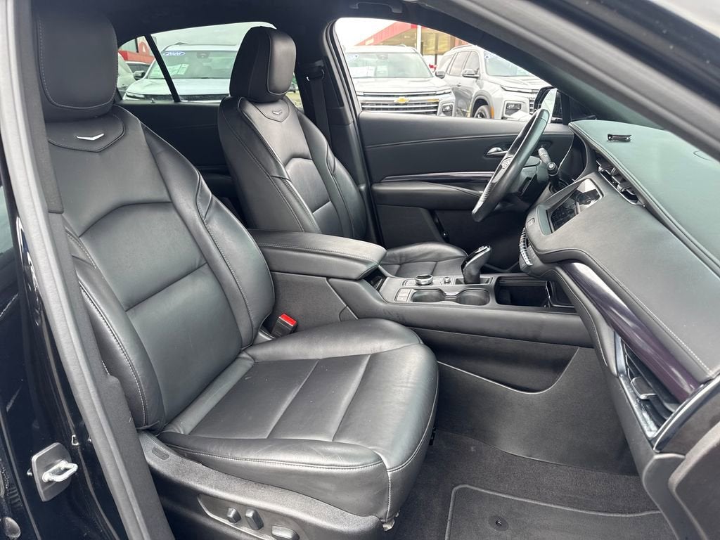 2023 Cadillac XT4 Luxury