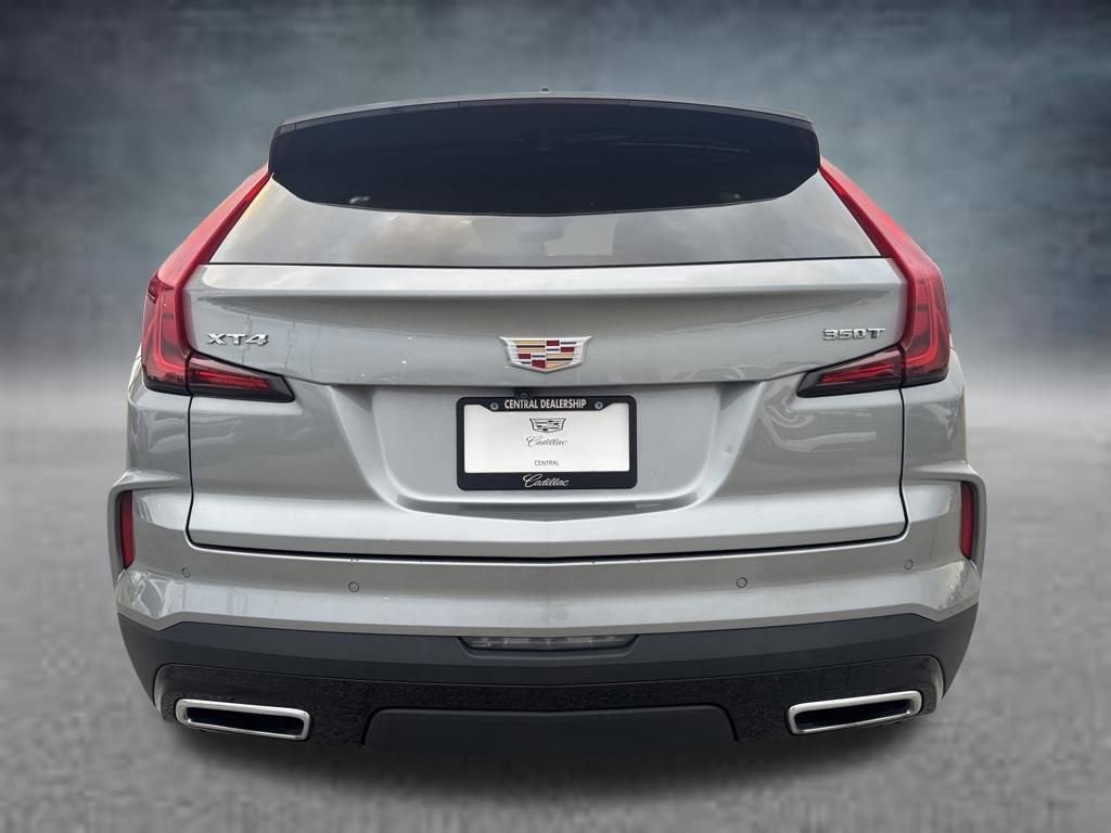 2025 Cadillac XT4 Premium Luxury