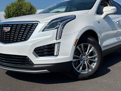 2022 Cadillac XT5 FWD Premium Luxury