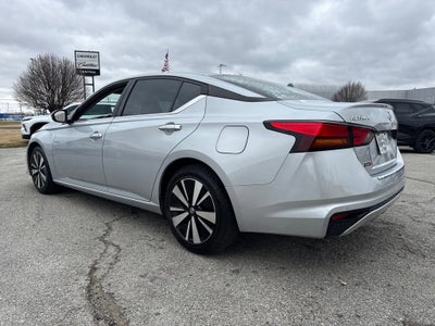 2022 Nissan Altima 2.5 SV