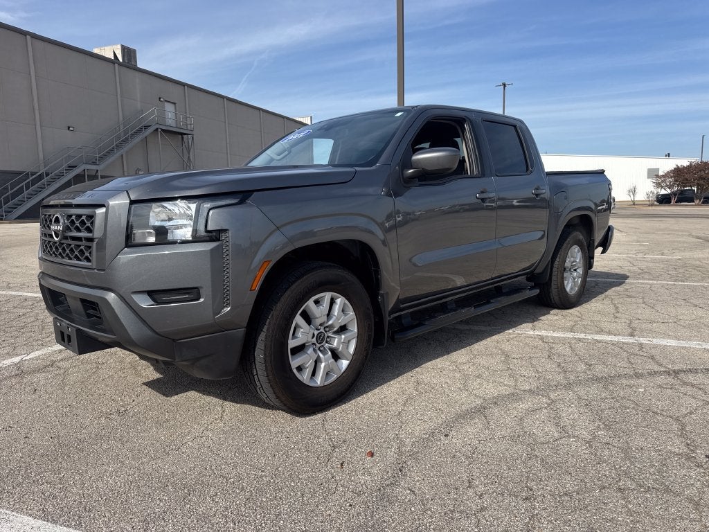 2022 Nissan Frontier SV