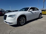 2021 Chrysler 300 Touring