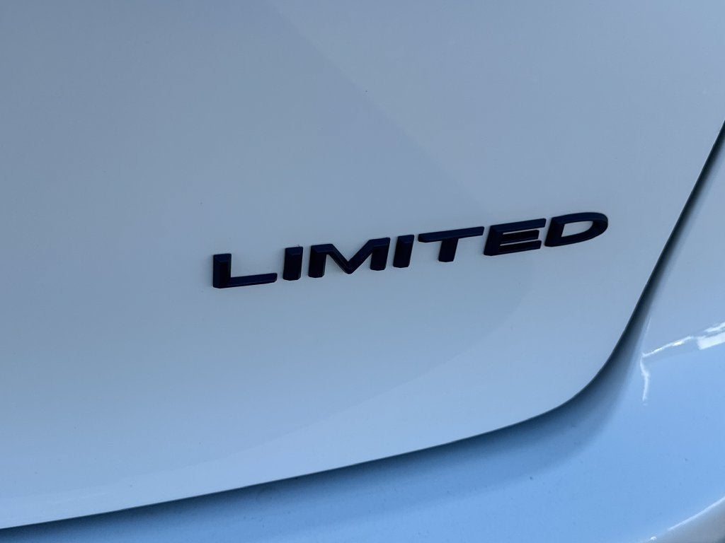 2025 Chrysler Pacifica Limited
