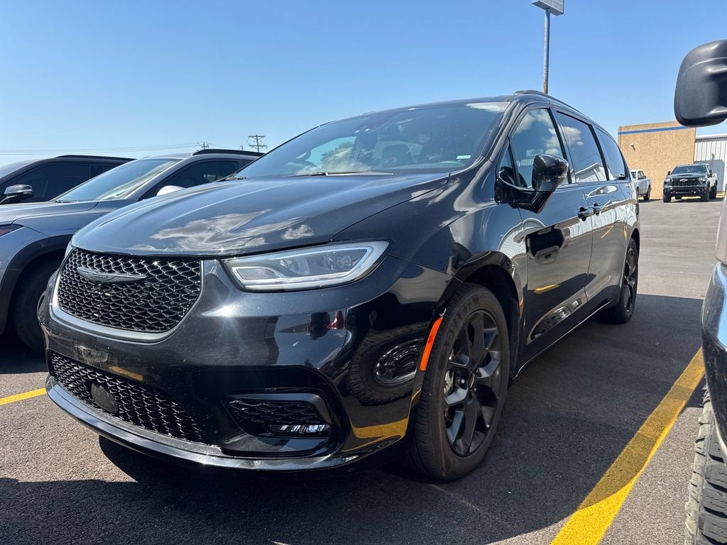 2025 Chrysler Pacifica Limited