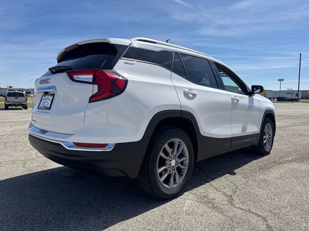 2024 GMC Terrain SLT