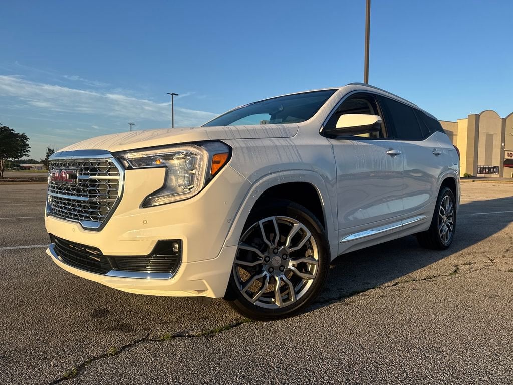 2024 GMC Terrain Denali