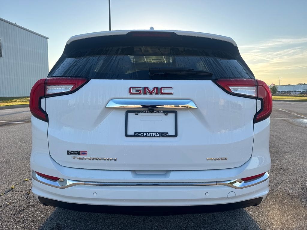 2024 GMC Terrain Denali