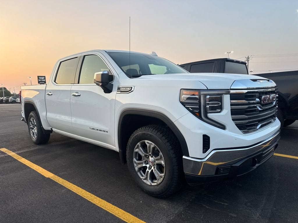 2025 GMC Sierra 1500 SLT
