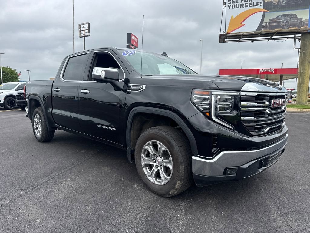 2025 GMC Sierra 1500 SLT