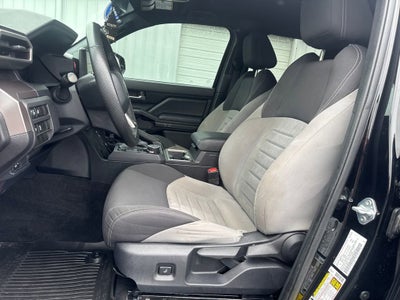 2024 Toyota Tacoma 4WD SR5