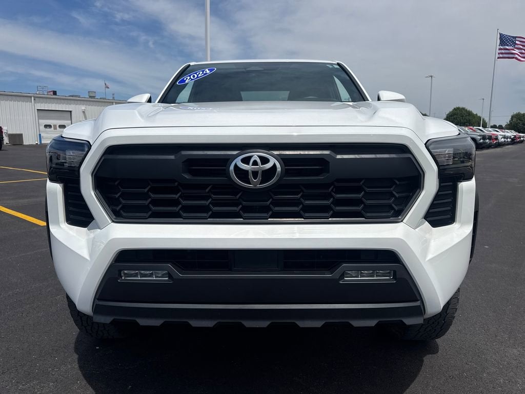 2024 Toyota Tacoma 4WD SR5
