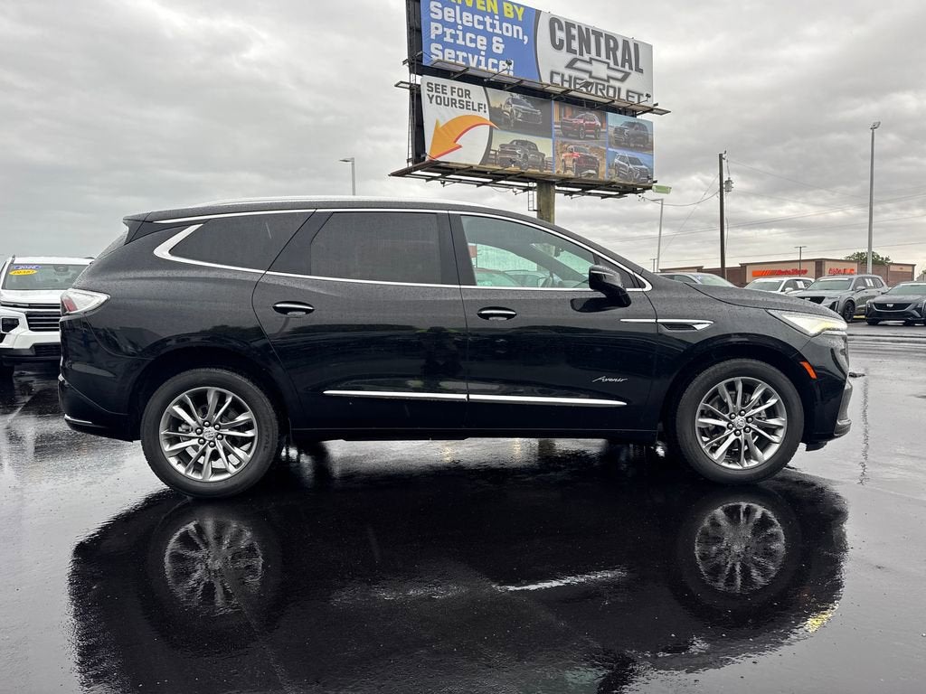 2024 Buick Enclave Avenir