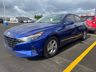 2022 Hyundai Elantra SE