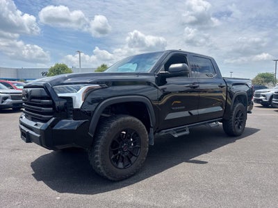 2023 Toyota Tundra 4WD SR5