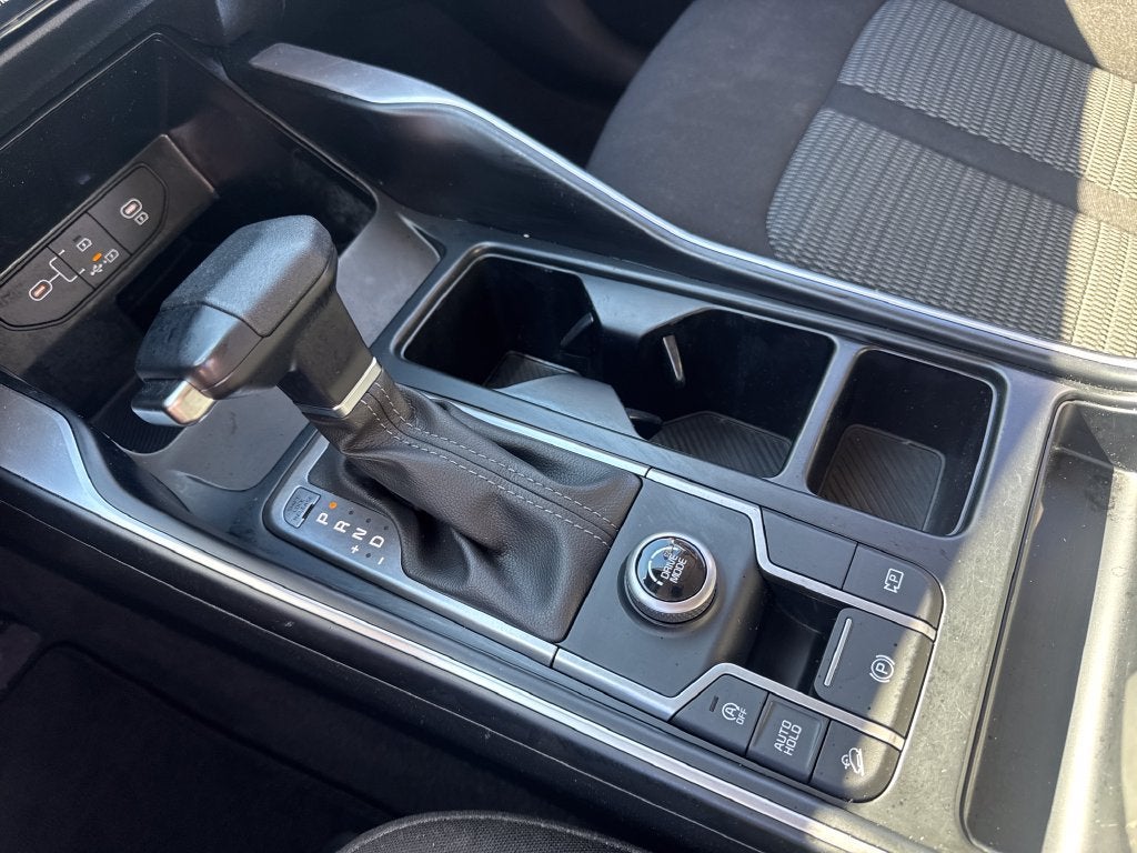2025 Kia Sorento LX