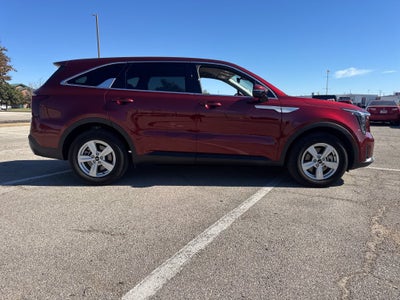 2025 Kia Sorento LX