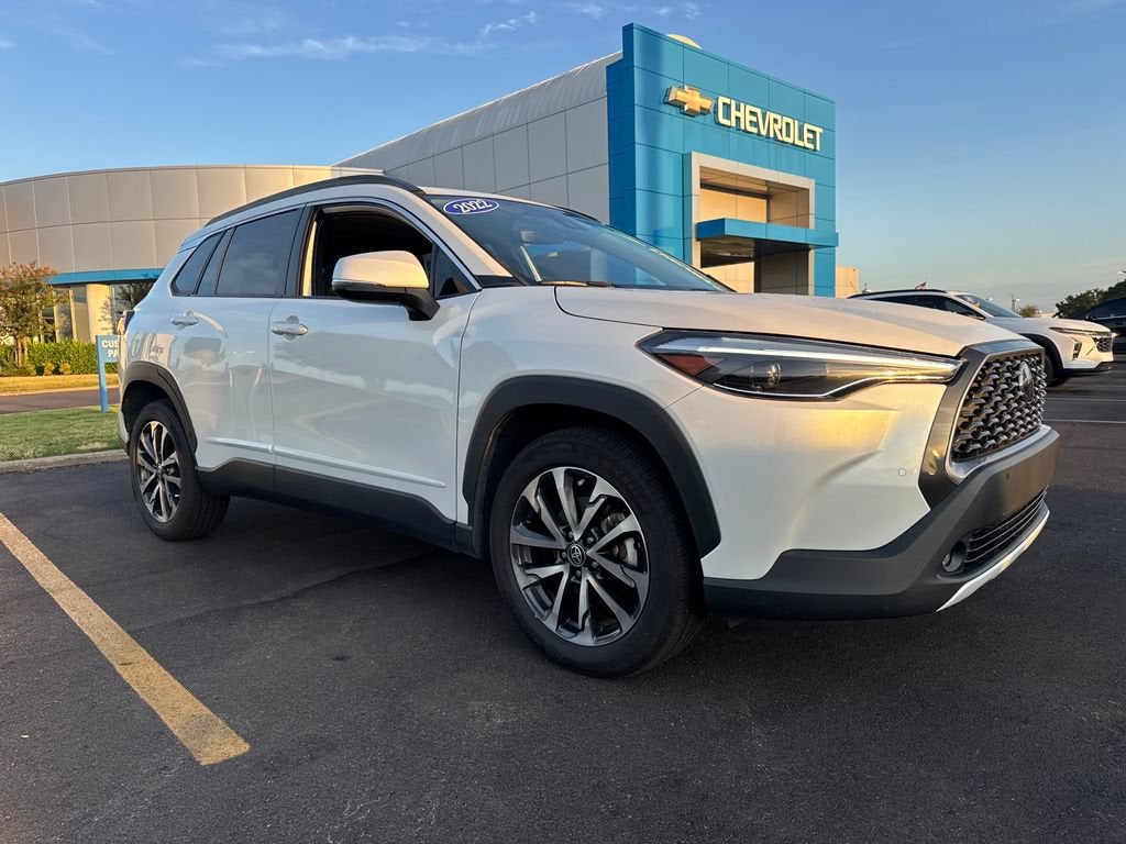 2022 Toyota Corolla Cross XLE