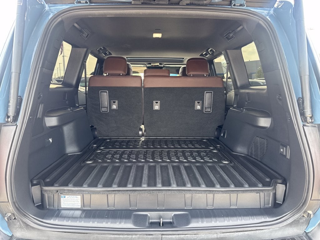 2026 Toyota Land Cruiser 4DR 4WD