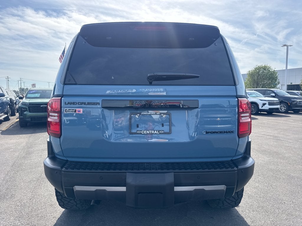 2026 Toyota Land Cruiser 4DR 4WD