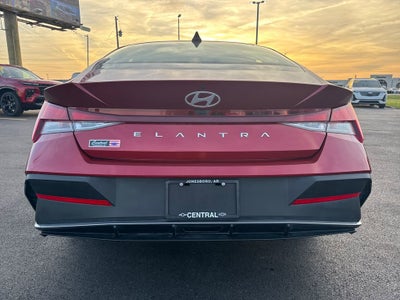 2024 Hyundai Elantra SEL