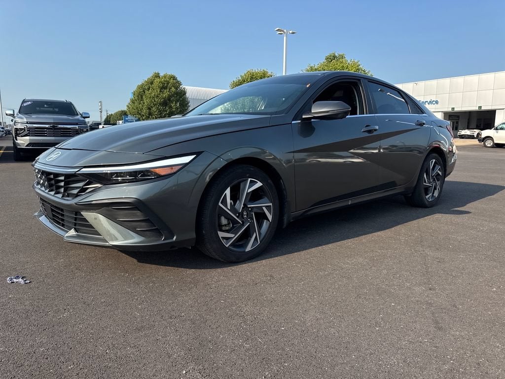 2024 Hyundai Elantra Limited